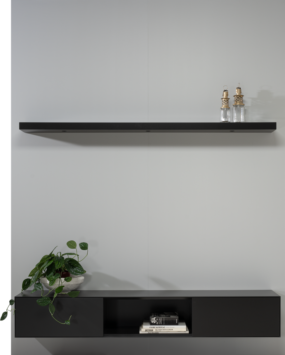 Luxe Dressoir TV Meubel met achterwand. Op maat gemaakt in Noord Holland